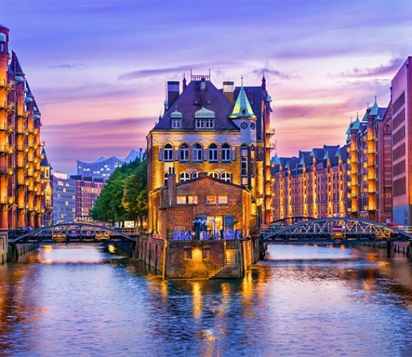 germany-in-pictures-beautiful-places-to-photograph-speicherstadt-hamburg
